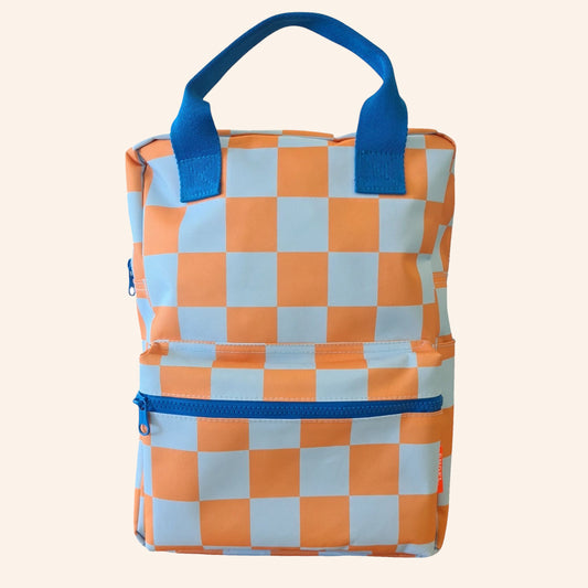 Grote rugzak van Engel. met ruitpatroon in blauw/oranje tinten