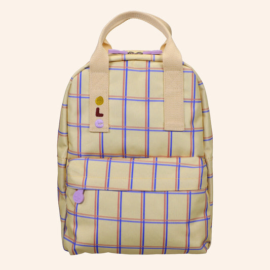 OLE medium kinderrugzak met ruitpatroon  van rood en blauwe lijnen.