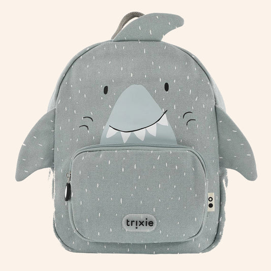 Blauwgrijze rugzak van Trixie in de vorm van een haai - ook wel Mr Shark genoemd.